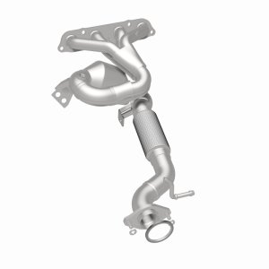 Mazda 3 Catalytic Converter - Magnaflow - Direct Fit, OEM Grade - `14-`16