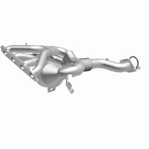 Mazda 3 Catalytic Converter - Magnaflow - Direct Fit, OEM Grade - `14-`16