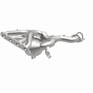 Mazda 3 Catalytic Converter - Magnaflow - Direct Fit, OEM Grade - `14-`16