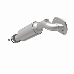 Toyota Tacoma Performance Exhaust - Magnaflow - OEM Grade Federal/EPA Compliant Direct-Fit Catalytic Converter - `16-`20