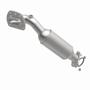 Toyota Tacoma Performance Exhaust - Magnaflow - OEM Grade Federal/EPA Compliant Direct-Fit Catalytic Converter - `16-`20