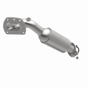 Toyota Tacoma Performance Exhaust - Magnaflow - OEM Grade Federal/EPA Compliant Direct-Fit Catalytic Converter - `16-`20