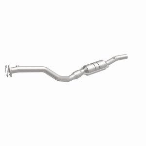 Volkswagen Passat Catalytic Converter - Magnaflow - HM Grade Direct-Fit - `98-`00