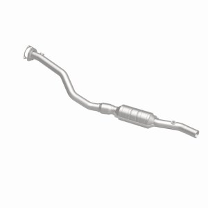 Volkswagen Passat Catalytic Converter - Magnaflow - HM Grade Direct-Fit - `98-`00