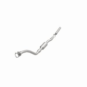 Volkswagen Passat Catalytic Converter - Magnaflow - HM Grade Federal/EPA Compliant - `98-`00
