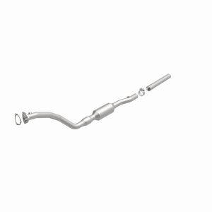 Volkswagen Passat Catalytic Converter - Magnaflow - HM Grade Federal/EPA Compliant - `98-`00