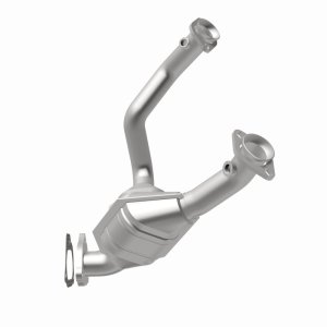 Ford Ranger Catalytic Converter - Magnaflow - OEM Grade Direct-Fit - `01-`03