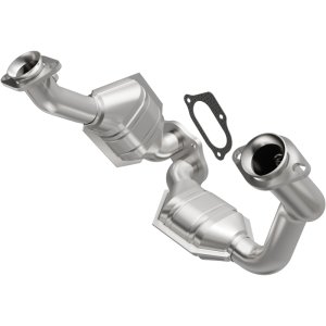 Ford Ranger Catalytic Converter - Magnaflow - OEM Grade Direct-Fit - `01-`03
