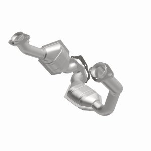 Ford Ranger Catalytic Converter - Magnaflow - OEM Grade Direct-Fit - `01-`03