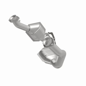 Ford Ranger Catalytic Converter - Magnaflow - OEM Grade Direct-Fit - `01-`03