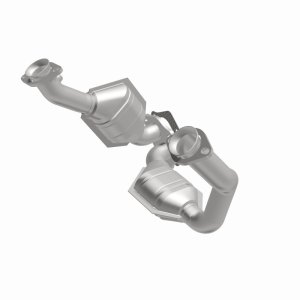 Ford Ranger Catalytic Converter - Magnaflow - OEM Grade Direct-Fit - `01-`03