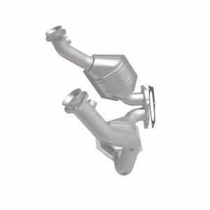 Ford Ranger Catalytic Converter - Magnaflow - OEM Grade Direct-Fit - `01-`03