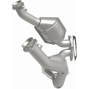 Ford Ranger Catalytic Converter - Magnaflow - OEM Grade Direct-Fit - `01-`03