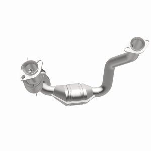 Ford Ranger Catalytic Converter - Magnaflow - OEM Grade Direct-Fit - `01-`03