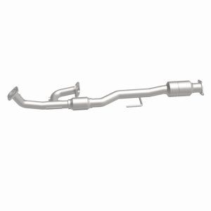 Toyota Camry Catalytic Converter Y-Pipe Assembly - Magnaflow - HM Grade Direct-Fit, Federal/EPA Compliant - `04-`06