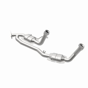 Ford Freestar Catalytic Converter - Magnaflow - HM Grade Direct-Fit - `04-`07
