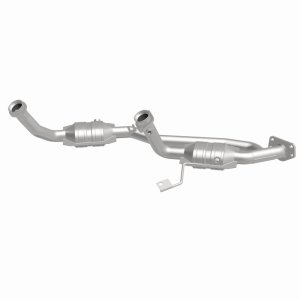 Ford Freestar Catalytic Converter - Magnaflow - HM Grade Direct-Fit - `04-`07
