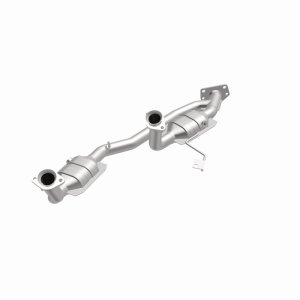 Ford Freestar Catalytic Converter - Magnaflow - HM Grade Direct-Fit - `04-`07