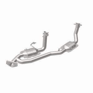 Ford Freestar Catalytic Converter - Magnaflow - HM Grade Direct-Fit - `04-`07