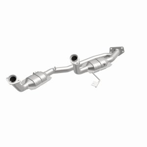 Ford Freestar Catalytic Converter - Magnaflow - HM Grade Direct-Fit - `04-`07