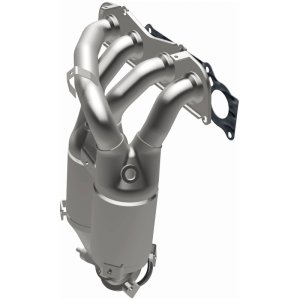 Toyota Highlander Catalytic Converter - Magnaflow - HM Grade Direct-Fit - `01-`04 Toyota Highlander Catalytic Converter - Magnaflow - HM Grade Direct-Fit - `01-`04