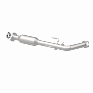Toyota Sienna Catalytic Converter - Magnaflow - HM Grade Direct-Fit - `01-`03 Toyota Sienna Catalytic Converter - Magnaflow - HM Grade Direct-Fit - `01-`03