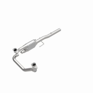Dodge Ram 2500 Catalytic Converter - Magnaflow - HM Grade Federal/EPA Compliant Direct-Fit - `94-`02