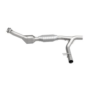 Ford F-150 Catalytic Converter - Magnaflow - HM Grade Direct-Fit - `97-`03
