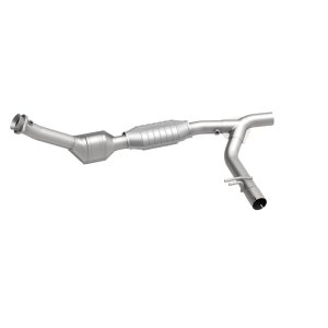 Ford F-150 Catalytic Converter - Magnaflow - HM Grade Direct-Fit - `97-`03