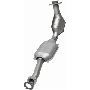 Ford Crown Victoria Catalytic Converter - Driver Side - Magnaflow - Direct-Fit - `03-`11
