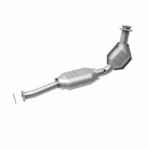 Ford Crown Victoria Catalytic Converter - Driver Side - Magnaflow - Direct-Fit - `03-`11