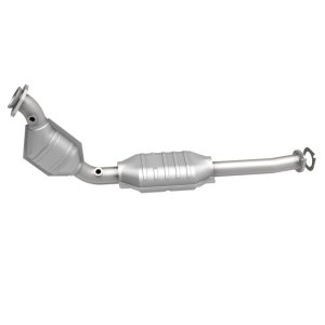 Ford Crown Victoria Catalytic Converter - Passenger Side - Magnaflow - HM Grade Direct-Fit - `03-`11