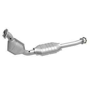Ford Crown Victoria Catalytic Converter - Passenger Side - Magnaflow - HM Grade Direct-Fit - `03-`11