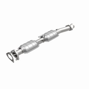 Ford Ranger Catalytic Converter - Rear - Magnaflow - Direct Fit - `98-`00