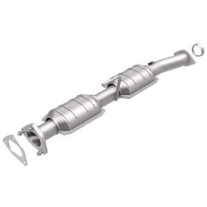 Mazda B3000 Catalytic Converter - Rear - Magnaflow - Direct Fit - `98-`00