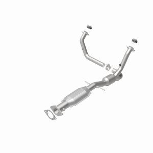 Chevrolet S-10 Catalytic Converter - Magnaflow - HM Grade Direct-Fit, Federal/EPA Compliant - `00-`04
