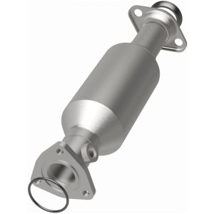 Honda CR-V Catalytic Converter - Magnaflow - HM Grade Direct-Fit - `97-`01