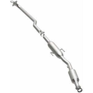 Chevrolet Prizm Catalytic Converter - Magnaflow - HM Grade Direct-Fit - `98-`02