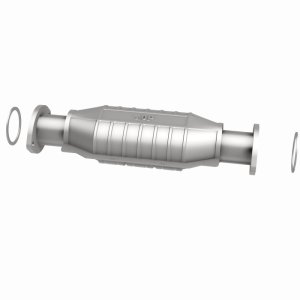 Toyota Tacoma Catalytic Converter - Magnaflow - HM Grade Direct-Fit - `95-`00 Toyota Tacoma Catalytic Converter - Magnaflow - HM Grade Direct-Fit - `95-`00