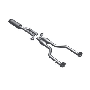 Lexus IS350 Catalytic Converter - Rear - Magnaflow - HM Grade Direct-Fit - `06-`13 Lexus IS350 Catalytic Converter - Rear - Magnaflow - HM Grade Direct-Fit - `06-`13