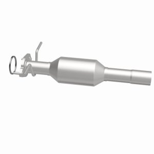 Ford Focus Catalytic Converter - Magnaflow - Direct Fit - `03-`11