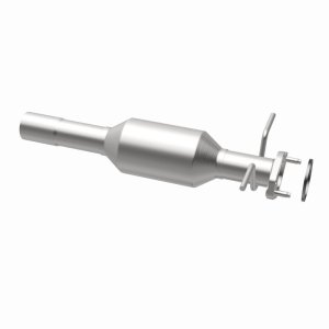 Ford Focus Catalytic Converter - Magnaflow - Direct Fit - `03-`11
