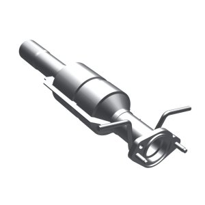 Ford Focus Catalytic Converter - Magnaflow - Direct Fit - `03-`11