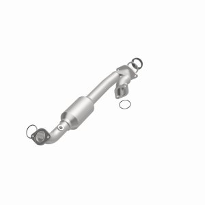 Toyota FJ Cruiser Catalytic Converter - Passenger Side Rear - Magnaflow - HM Grade Direct-Fit - `07-`14