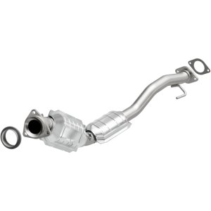 GMC Envoy Catalytic Converter - Magnaflow - HM Grade Direct-Fit - `08-`09