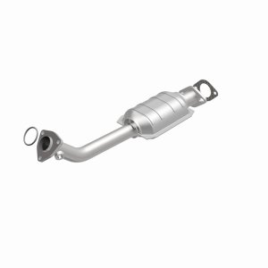 Nissan Pathfinder Catalytic Converter - Rear - Magnaflow - Direct-Fit, HM Grade - `01-`04