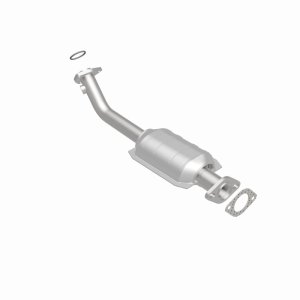 Nissan Pathfinder Catalytic Converter - Rear - Magnaflow - Direct-Fit, HM Grade - `01-`04