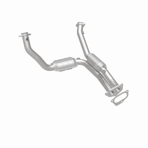 Ford Ranger Catalytic Converter - Magnaflow - HM Grade Direct-Fit - `04-`06