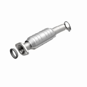 Toyota Sienna Catalytic Converter - Rear - Magnaflow - HM Grade Direct-Fit - `04-`06 Toyota Sienna Catalytic Converter - Rear - Magnaflow - HM Grade Direct-Fit - `04-`06