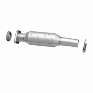 Toyota Sienna Catalytic Converter - Rear - Magnaflow - HM Grade Direct-Fit - `04-`06 Toyota Sienna Catalytic Converter - Rear - Magnaflow - HM Grade Direct-Fit - `04-`06